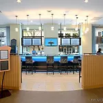SpringHill Suites Seattle Downtown/South Lake Union 